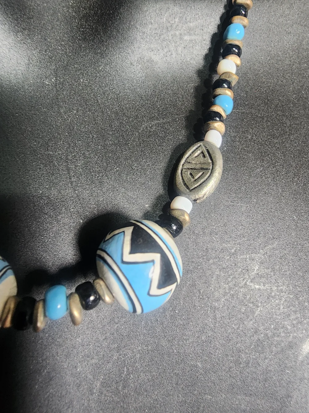 Beaded Men's Necklace in Blue and Cream - Stylish Grooming Accessory